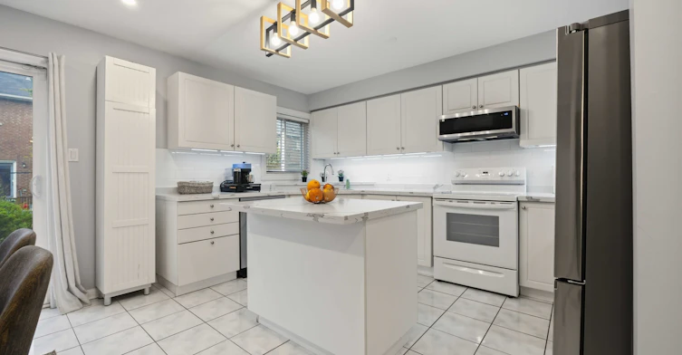 56 Torr Lane, Ajax, ON, L1S 7M9 - 10