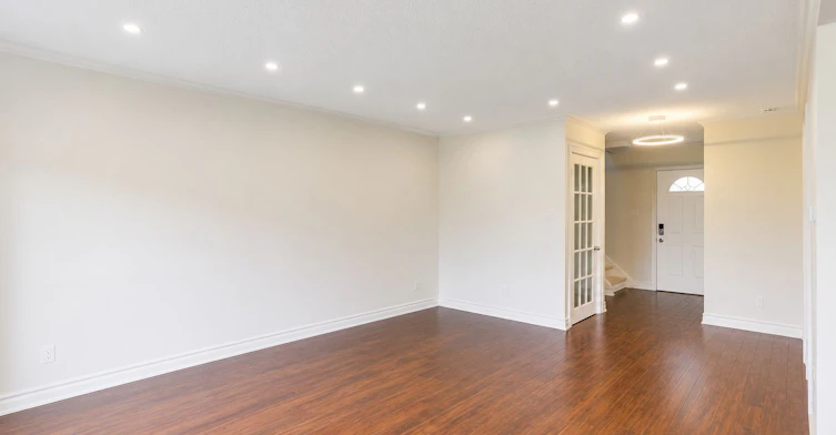 18 Goodfellow Street, Whitby, ON, L1P 1C4 - 4