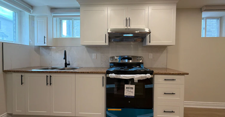 BASEMENT-1489 Hawktail Path, Pickering, ON, L0H 1J0 - 9