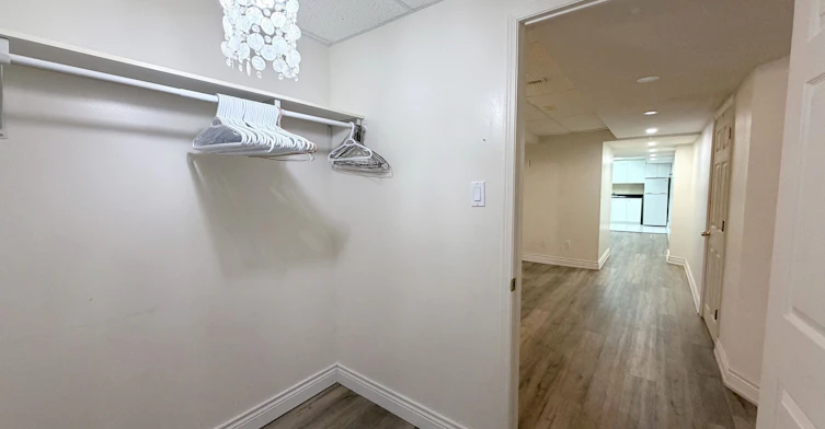 BSMT-5 Storebridge Drive, Toronto, ON, M1M 3X2 - 11