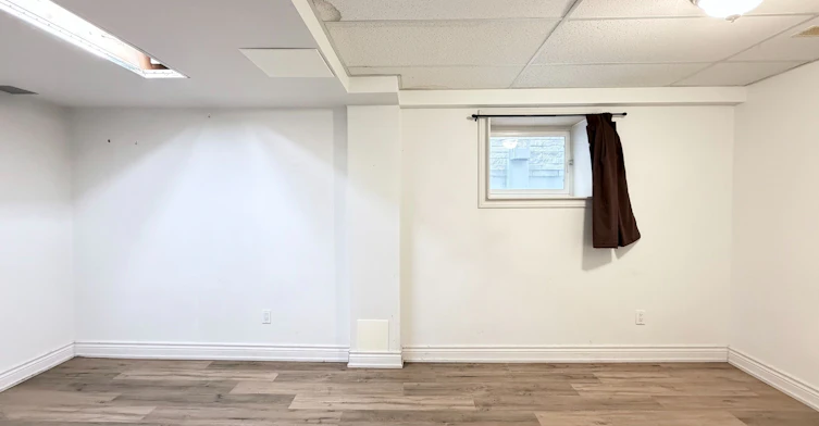 BSMT-5 Storebridge Drive, Toronto, ON, M1M 3X2 - 6
