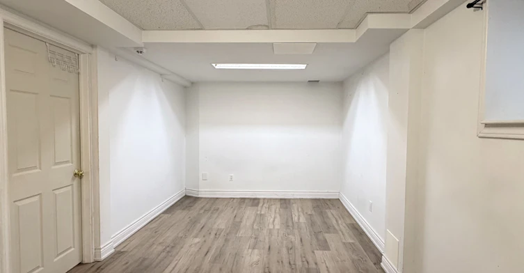 BSMT-5 Storebridge Drive, Toronto, ON, M1M 3X2 - 9