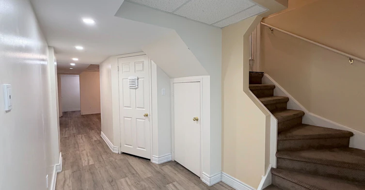 BSMT-5 Storebridge Drive, Toronto, ON, M1M 3X2 - 2