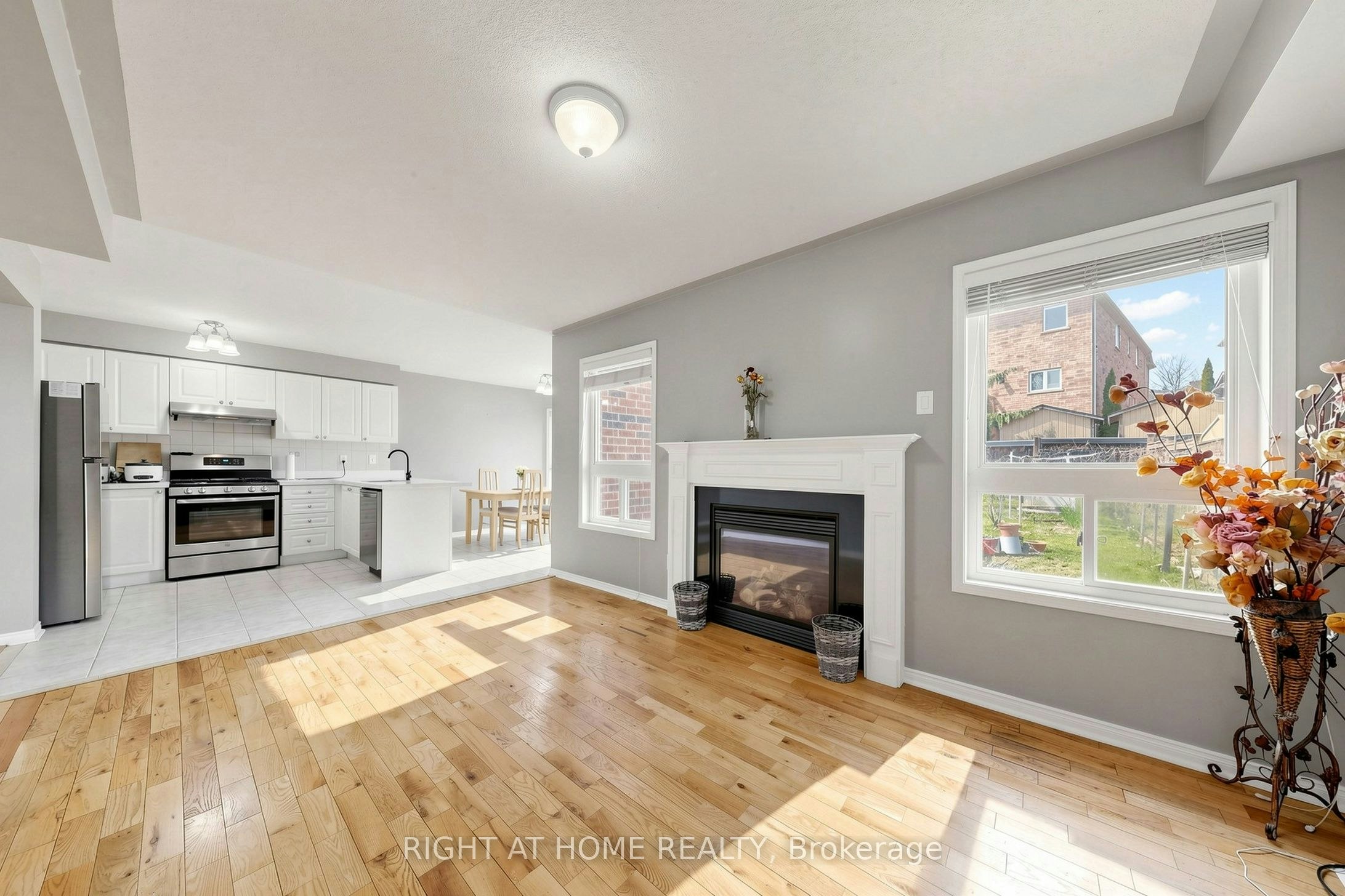 648 Blackwood Boulevard, Oshawa, ON, L1K 0G7
