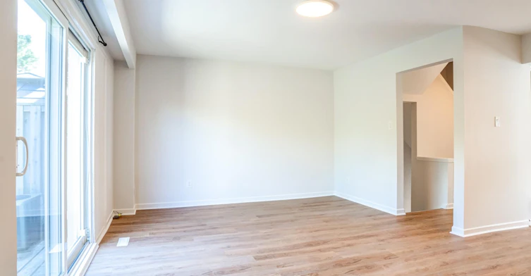 122 Purpledusk Trail, Toronto, ON, M1E 4E1 - 3