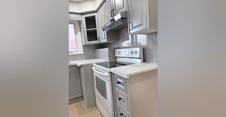 Main Floor-28 Brenda Crescent, Toronto, ON, M1K 3C4 - 6