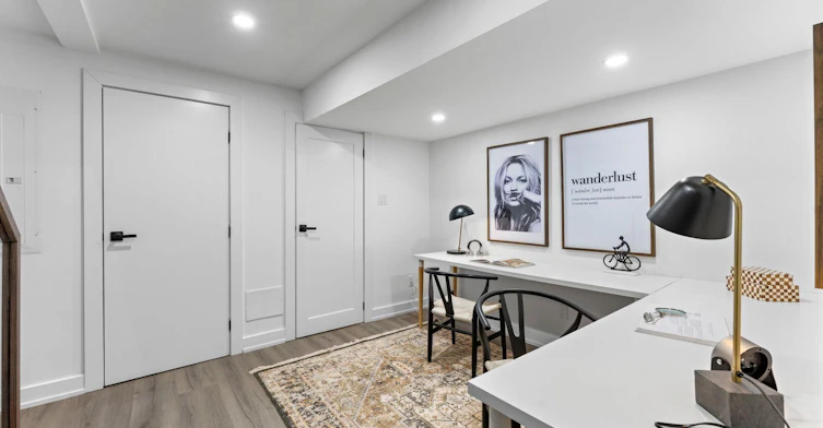 65 Crewe Avenue, Toronto, ON, M4C 2J2 - 35
