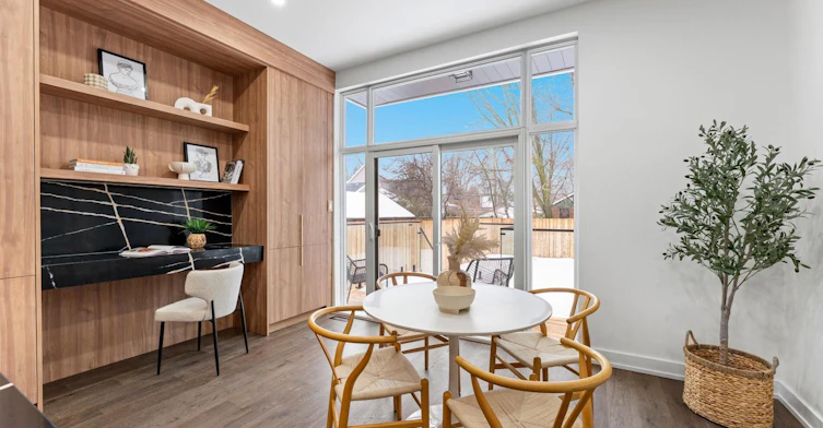 65 Crewe Avenue, Toronto, ON, M4C 2J2 - 15