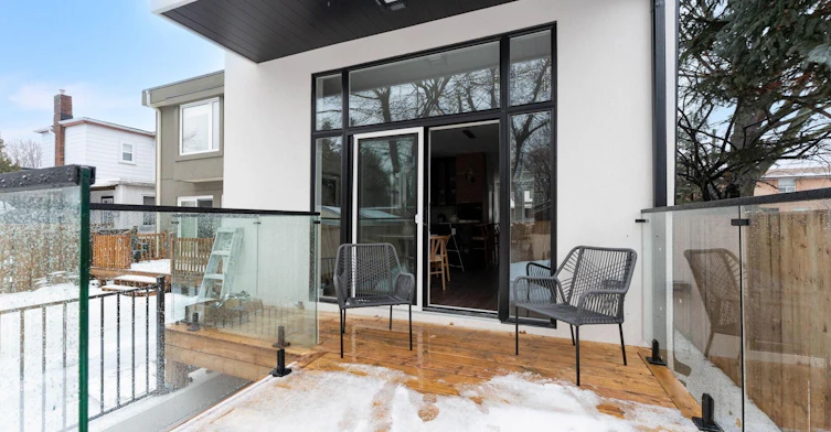 65 Crewe Avenue, Toronto, ON, M4C 2J2 - 46