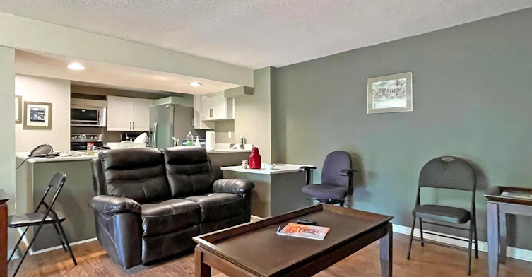 Lower-61 Garden Street, Whitby, ON, L1N 9E7 - 8