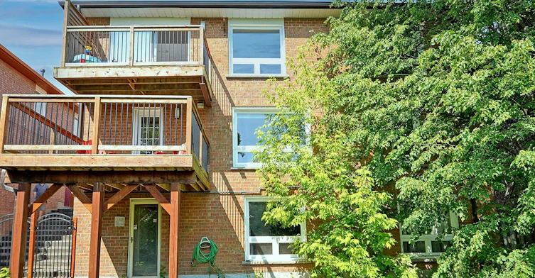 Lower-61 Garden Street, Whitby, ON, L1N 9E7 - 2