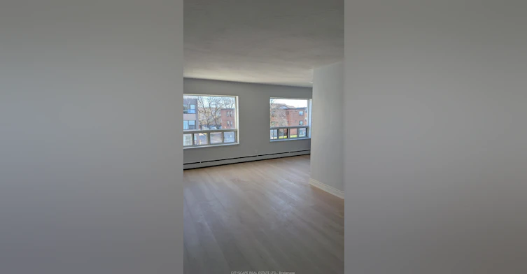 9-286 Saguenay Avenue, Oshawa, ON, L1J 2M8 - 8