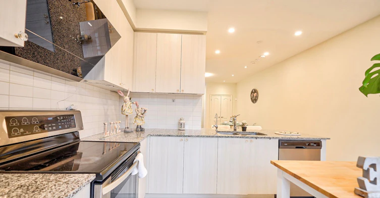 Upper-15 Culloden Court, Toronto, ON, M1C 0E9 - 9