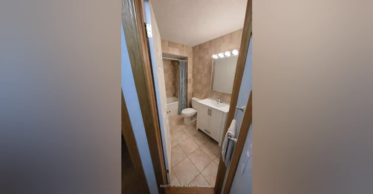 869 Grenoble Boulevard, Pickering, ON, L1W 1T7 - 13