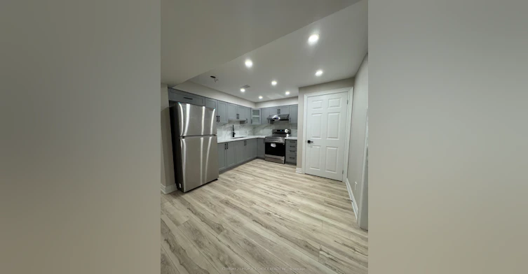 BSMT-36 Bonnycastle Drive, Clarington, ON, L1C 4T1