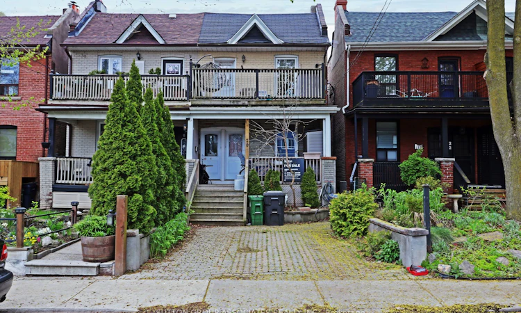 20 Ashdale Avenue