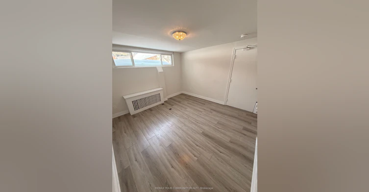 451 Leslie Street, Toronto, ON, M4M 3E5 - 3