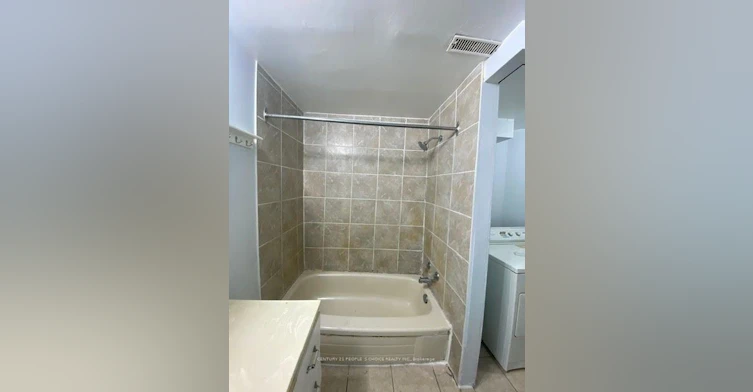Bsmnt-1546 Beechlawn Drive, Pickering, ON, L1V 6G1 - 6