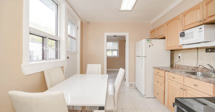 2-1378 Danforth Avenue S, Toronto, ON, M4J 3V9 - 31