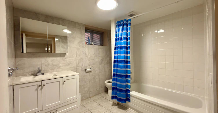 Lower Unit 1-86 Lesmount Avenue, Toronto, ON, M4J 3V9 - 8