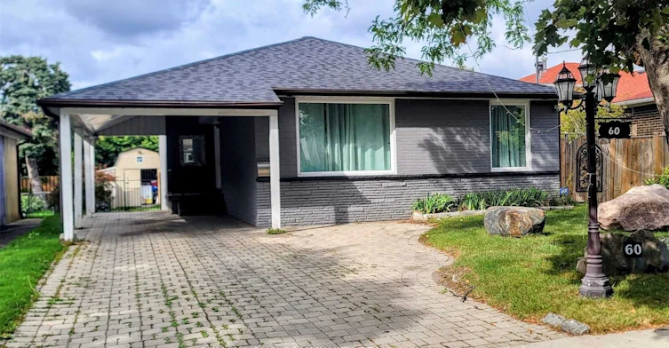 UPPER-60 Manorglen Crescent, Toronto, ON, M1S 1W4