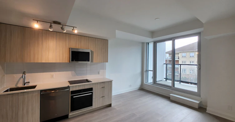 203-20 Deans Drive, Toronto, ON, M1L 0J7 - 5