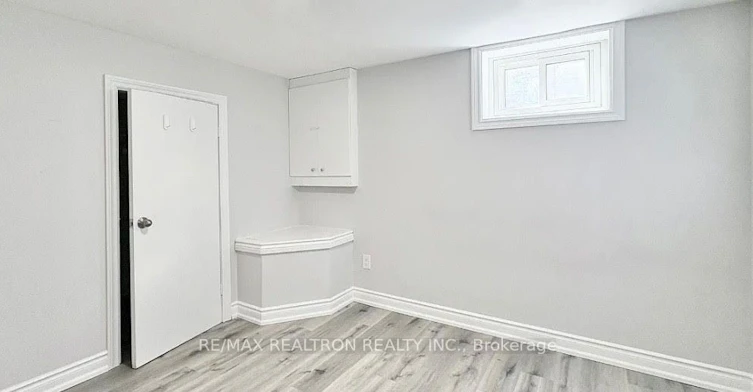 Bsmt-746 Phillip Murray Avenue, Oshawa, ON, L1J 1J3 - 5