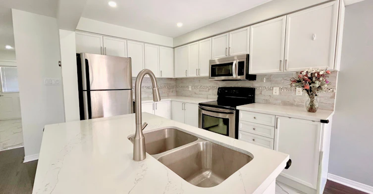 28 Millburn Drive, Clarington, ON, L1C 5L6 - 17