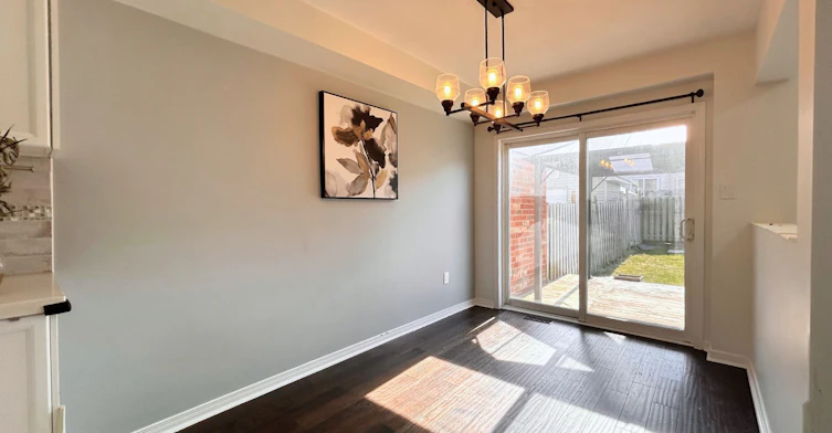 28 Millburn Drive, Clarington, ON, L1C 5L6 - 11