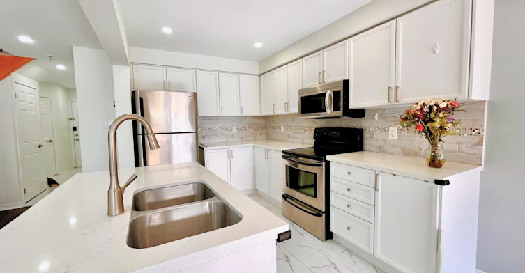 28 Millburn Drive, Clarington, ON, L1C 5L6 - 15