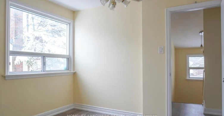 48 Greylawn Crescent, Toronto, ON, M1R 2V6 - 5