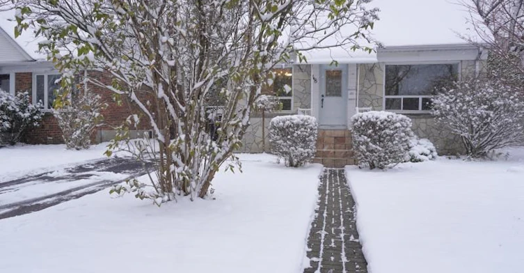 48 Greylawn Crescent, Toronto, ON, M1R 2V6