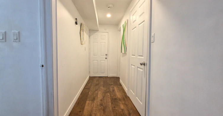 Lower-66 Overlord Crescent, Toronto, ON, M1B 4P2 - 7