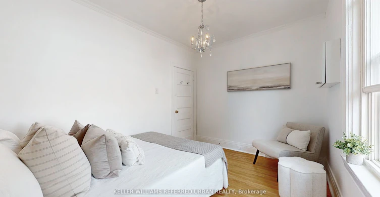 Upper-266 Highfield Road, Toronto, ON, M4L 2V5 - 12