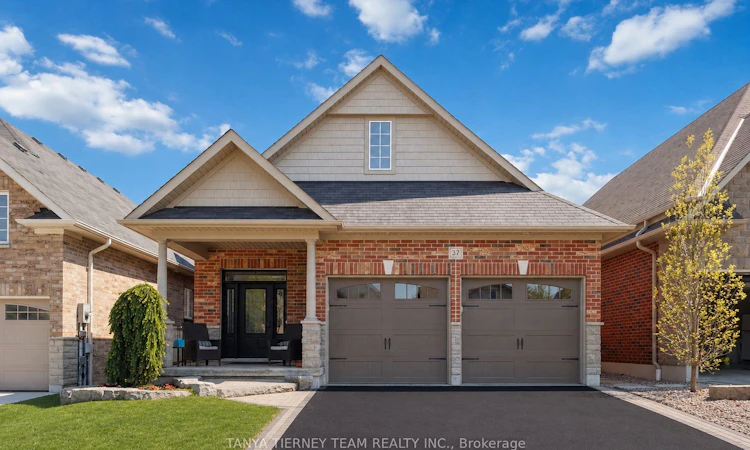 37 Nathan Avenue