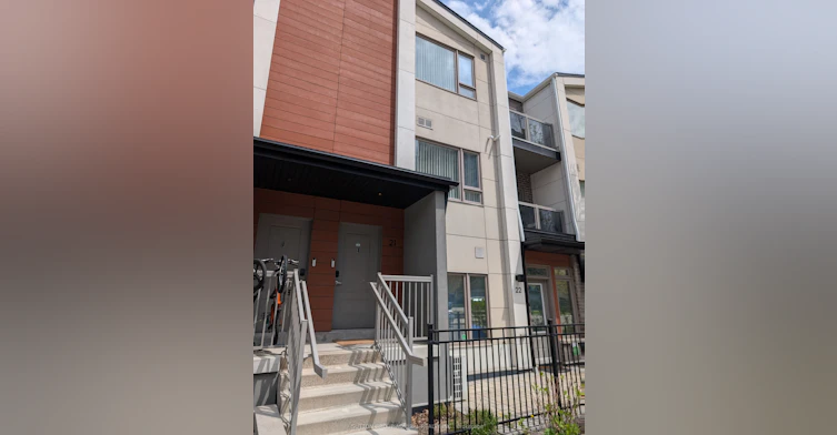 15 - Upper-60 Orchid Place Drive, Toronto, ON, M1B 0C4