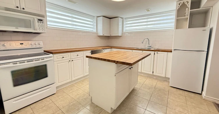 Basement-680 Marksbury Road, Pickering, ON, L1W 2T2 - 4