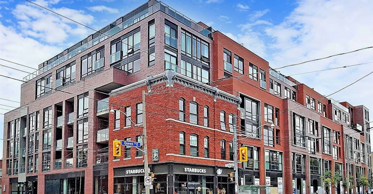 425-246 Logan Avenue, Toronto, ON, M4M 0E9