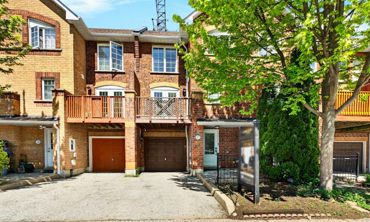 37-2 Hedge End Road