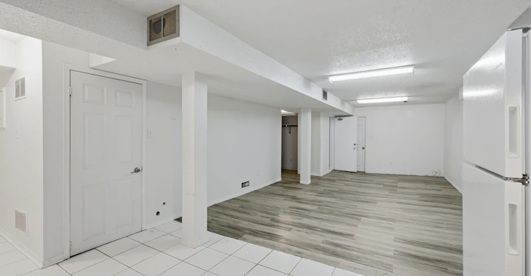 BSMT-584 Strouds Lane, Pickering, ON, L1V 4S6 - 21