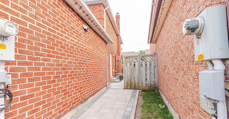 Bsmt-33 Durness Avenue, Toronto, ON, M1B 4W4 - 2