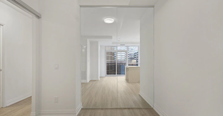 409-286 Main Street, Toronto, ON, M4C 0B3 - 3
