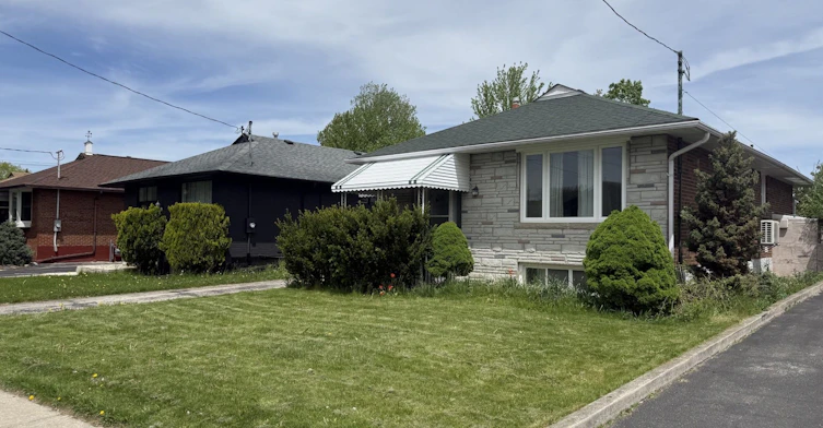 61 Crosland Drive, Toronto, ON, M1R 4M9 - 4