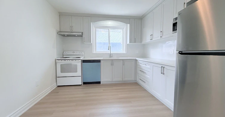 61 Crosland Drive, Toronto, ON, M1R 4M9 - 10