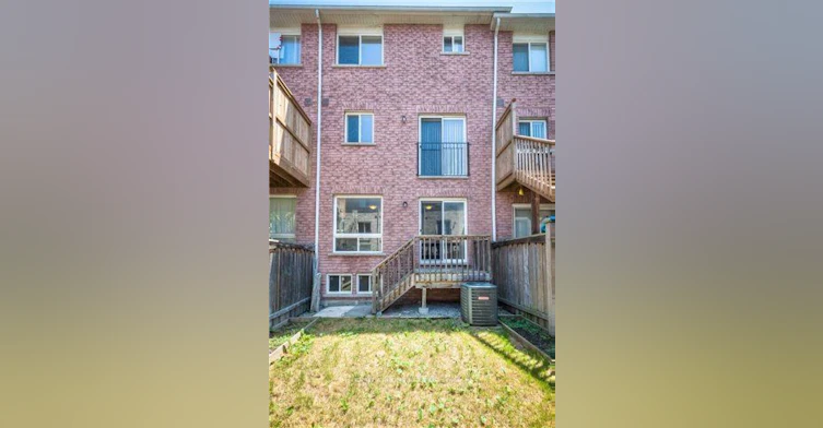 10 Wilkes Crescent, Toronto, ON, M1L 0B3 - 17