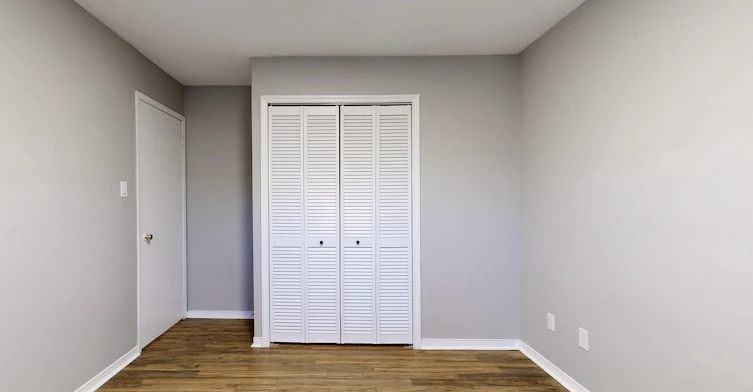 35 Forest Grove Drive, Whitby, ON, L1R 2A6 - 8