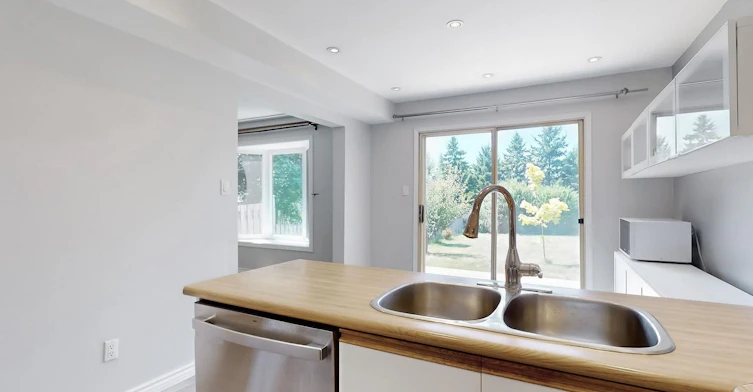 35 Forest Grove Drive, Whitby, ON, L1R 2A6 - 31