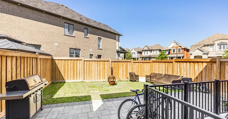 32 Westfield Drive E, Whitby, ON, L1P 1Y5 - 10