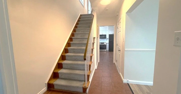 92 Guildwood Parkway, Toronto, ON, M1E 1P3 - 2