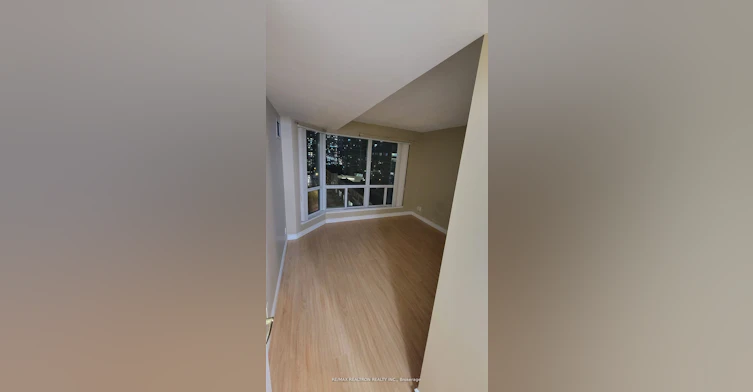1216-11 Lee Centre Drive, Toronto, ON, M1H 3J5 - 7